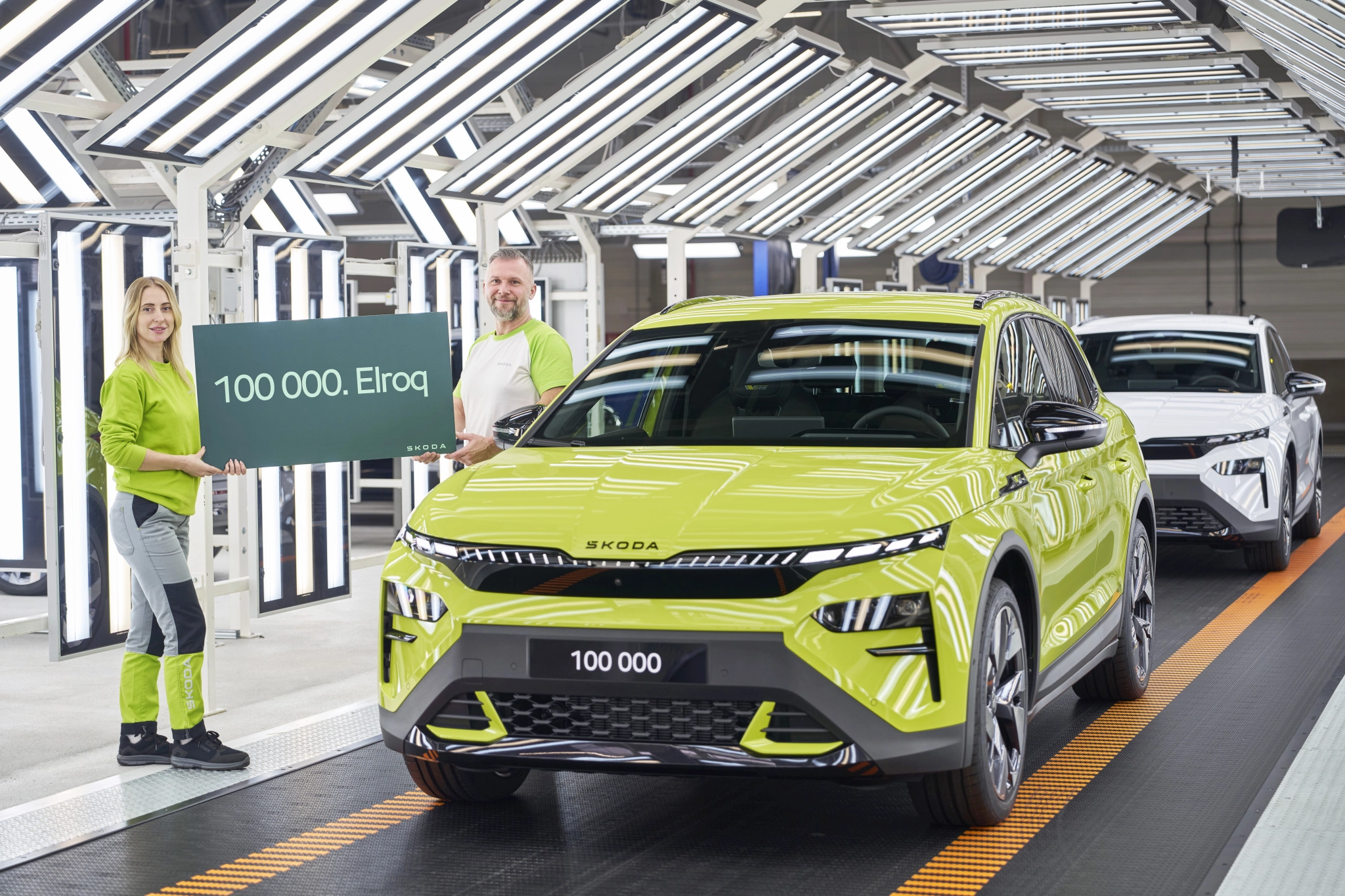 251127 Skoda auto produces 100000th all electric elroq 1 97ebf6de