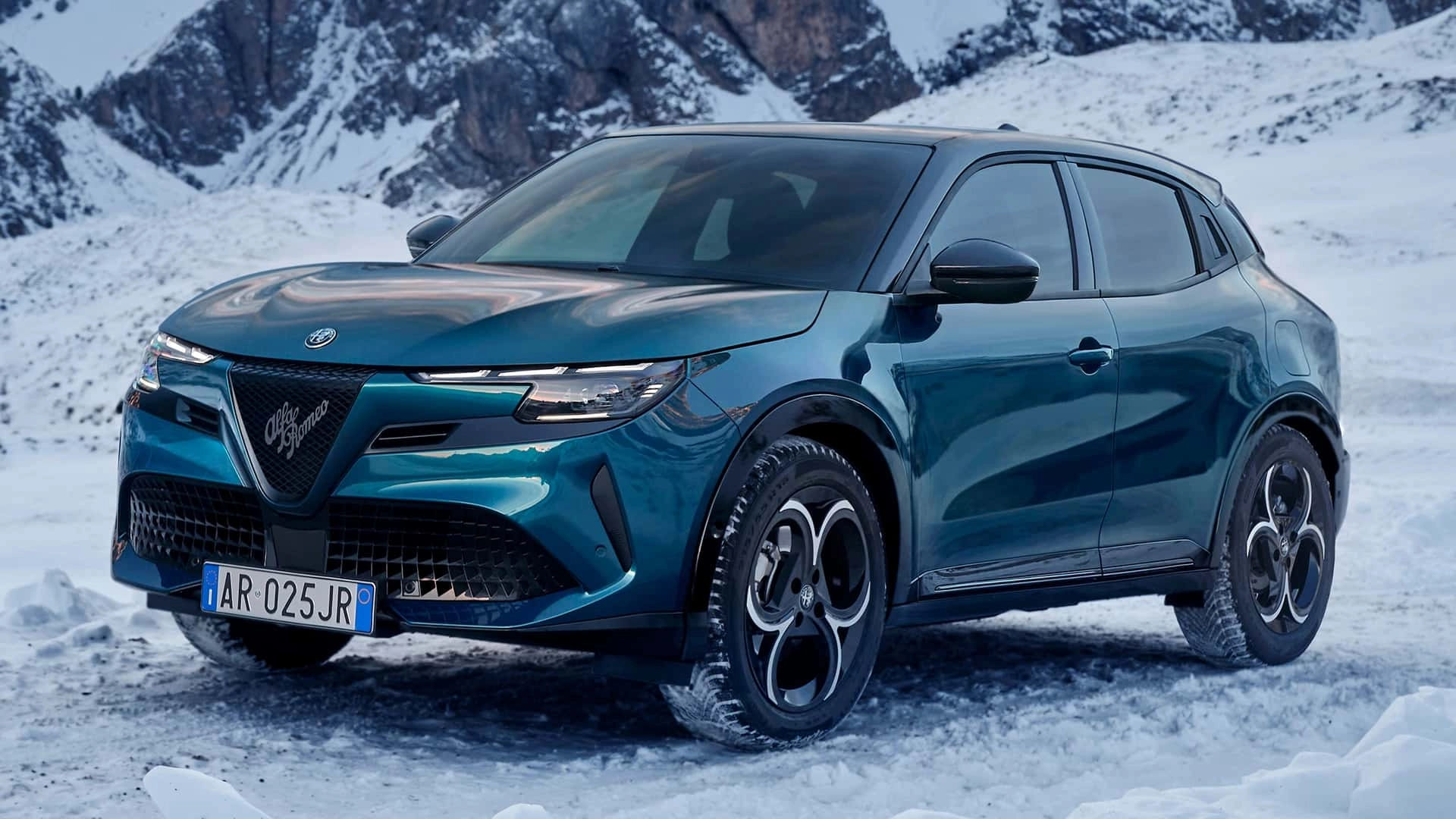 Alfa romeo junior ibrida