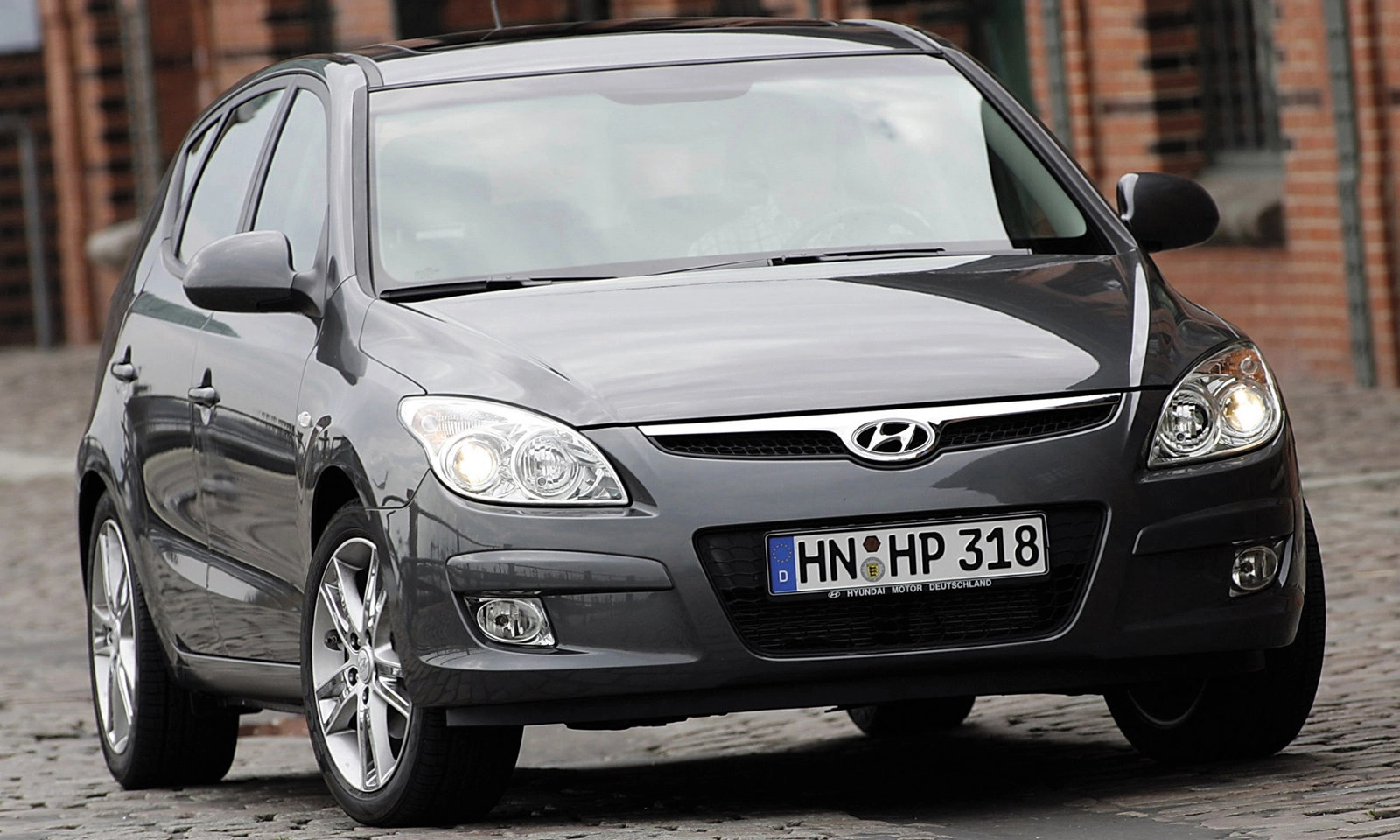 Dokazano pouzdan, dobro drži cijenu