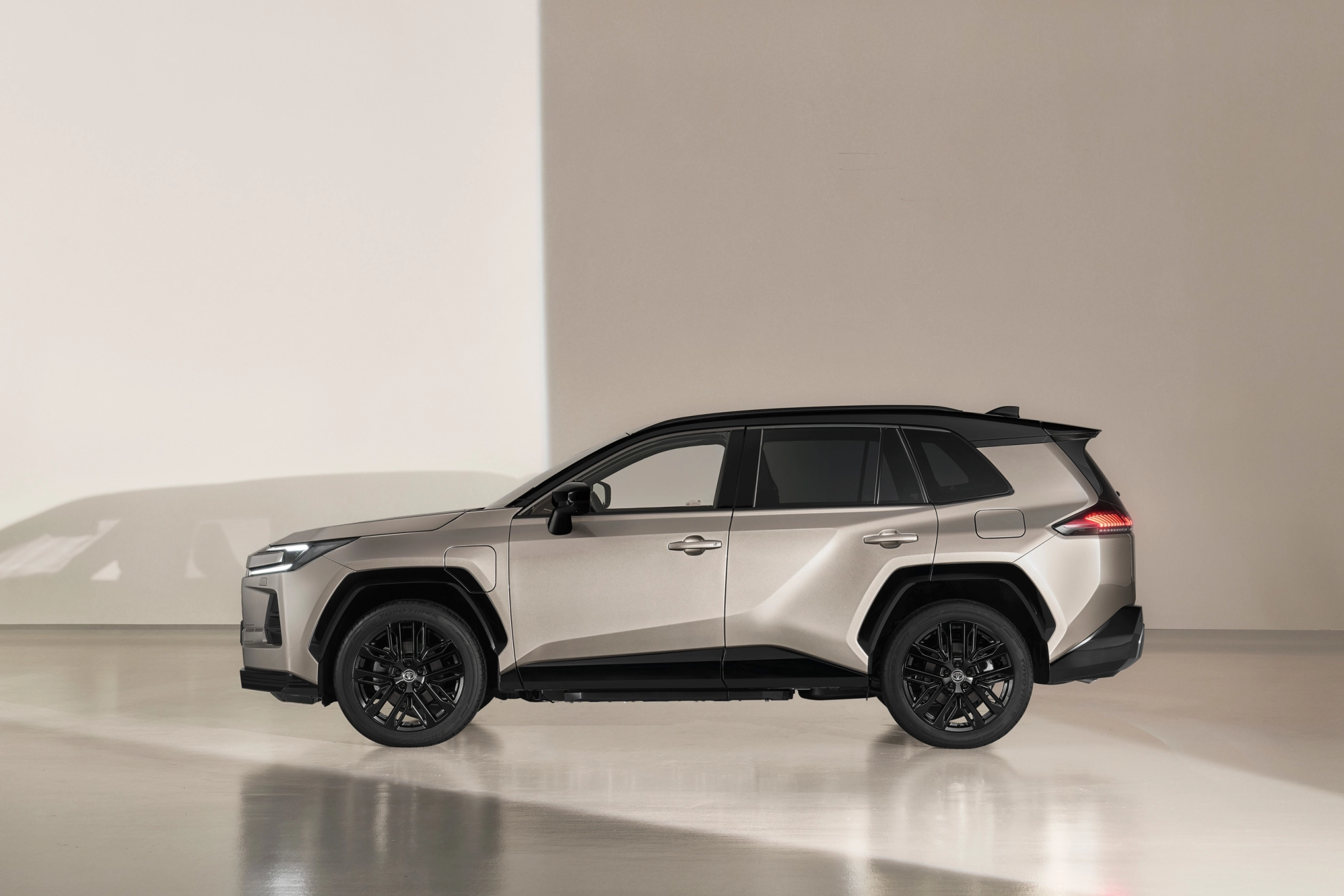 2026 all newrav4 static 010