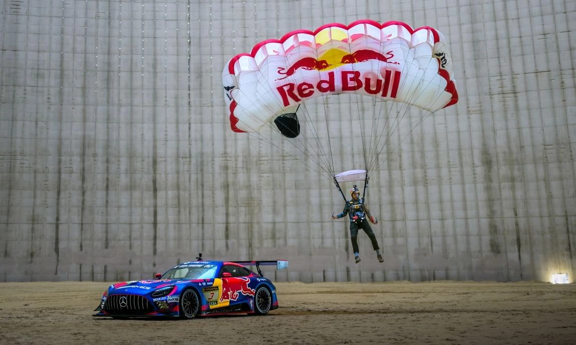 Šampion Formule 1 na najtežoj trci izdržljivosti