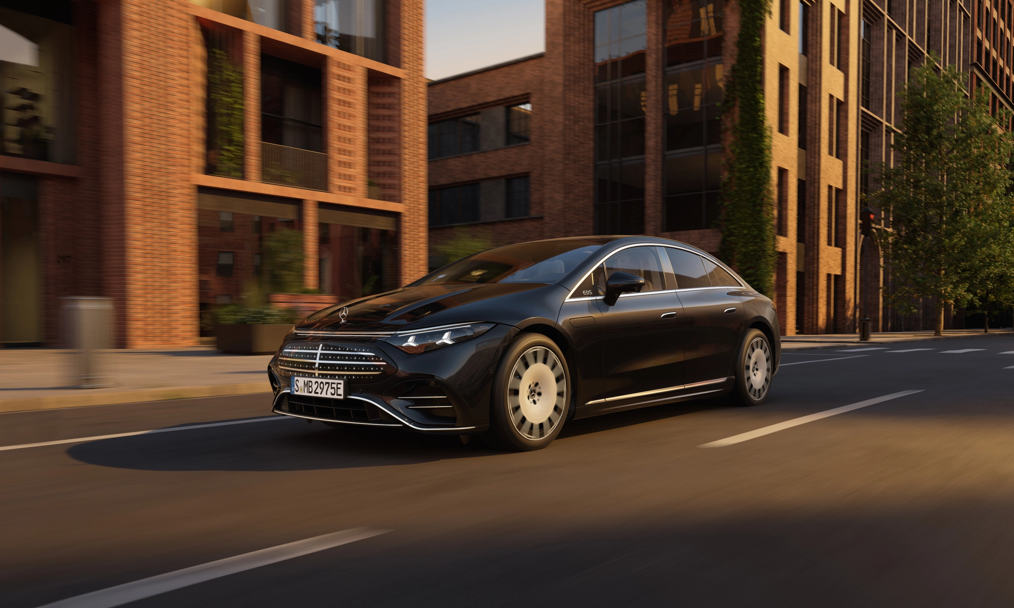 Domet 925 km i upravljanje bez mehaničke veze