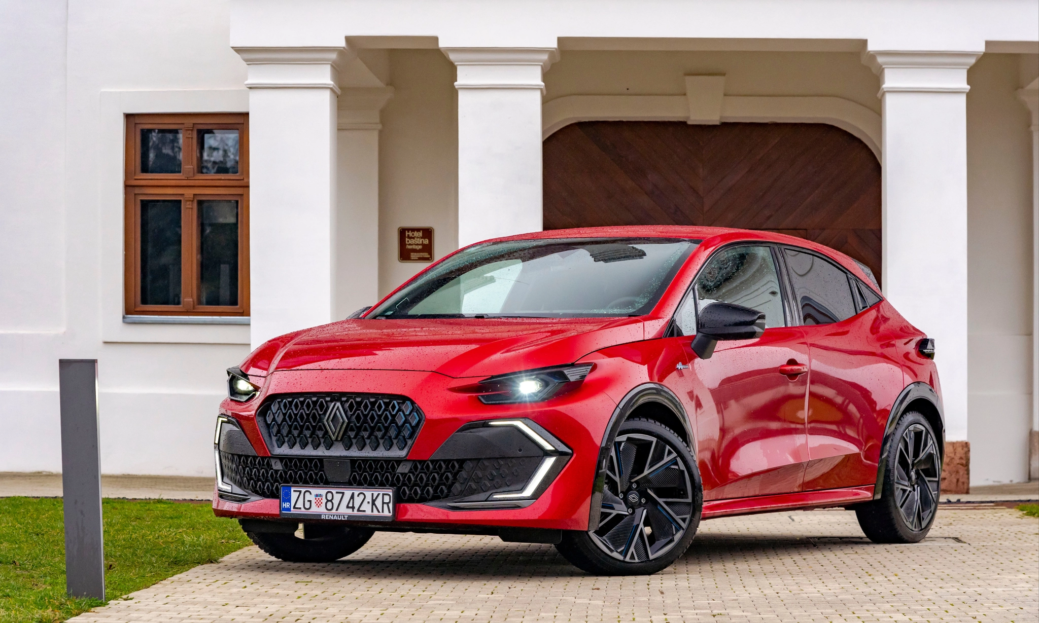 Spreman da ostane kralj supkompaktne klase