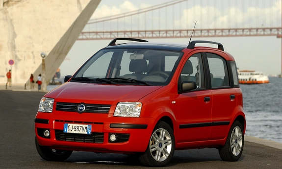 Mali automobil velike unutrašnjosti