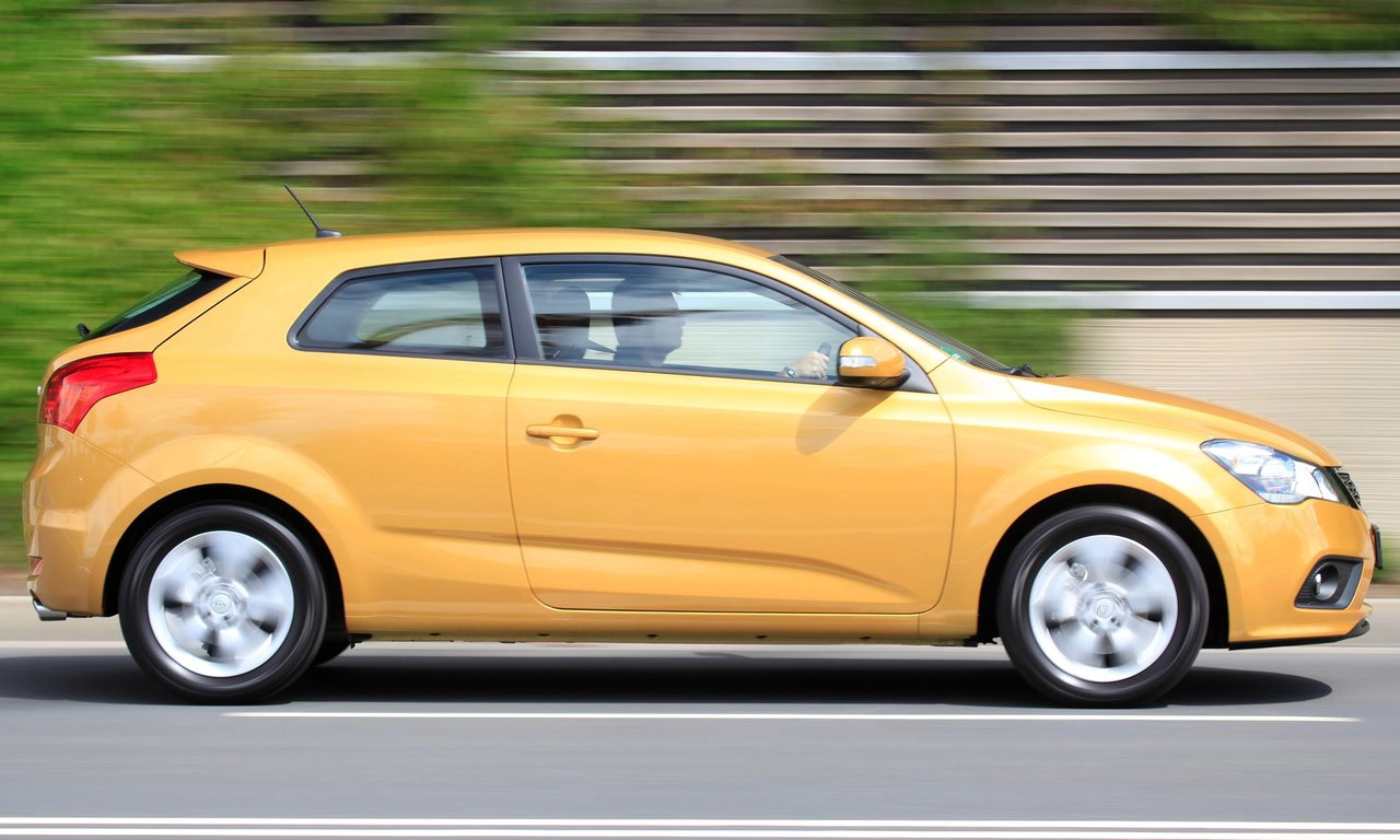 Kia Pro Ceed 2011 1280 77b2b2b5a282181aa6d3ddc573b627f74a