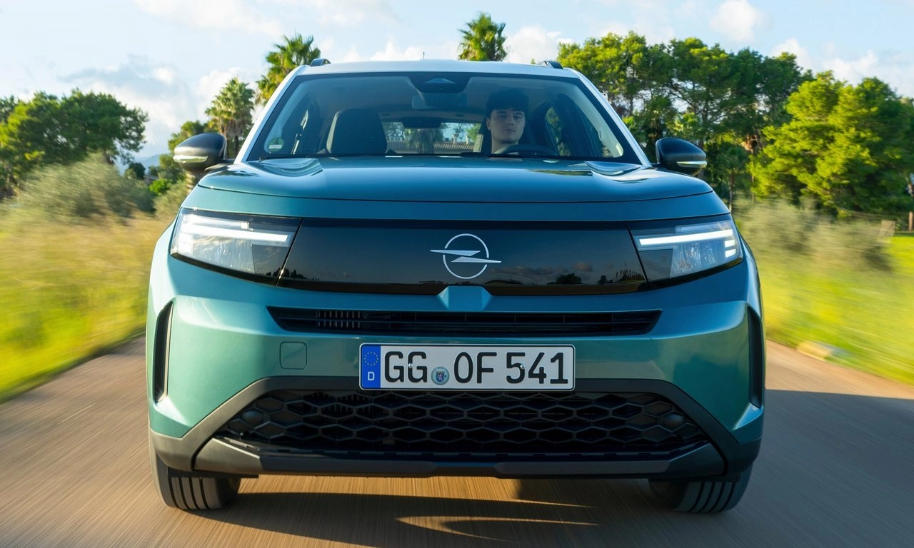 Opel Frontera Hybrid 2025 1280 dea5cf19a70923c3da2ff783428a18b3c2